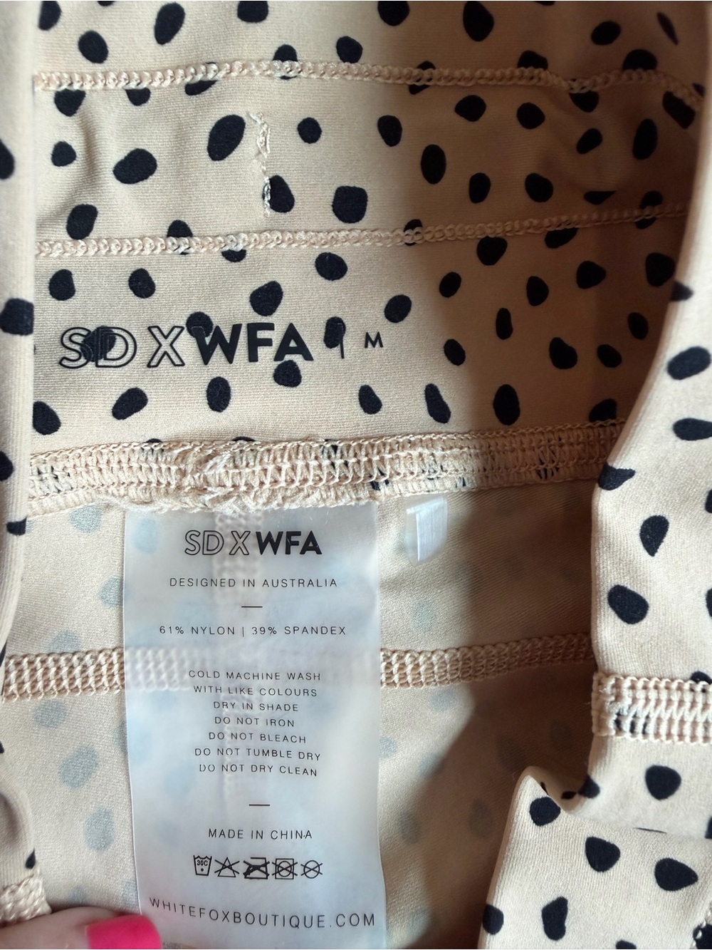 Sarah’s Day x White Fox Medium Tan Black Dot Leggings Like New - Picture 6 of 7
